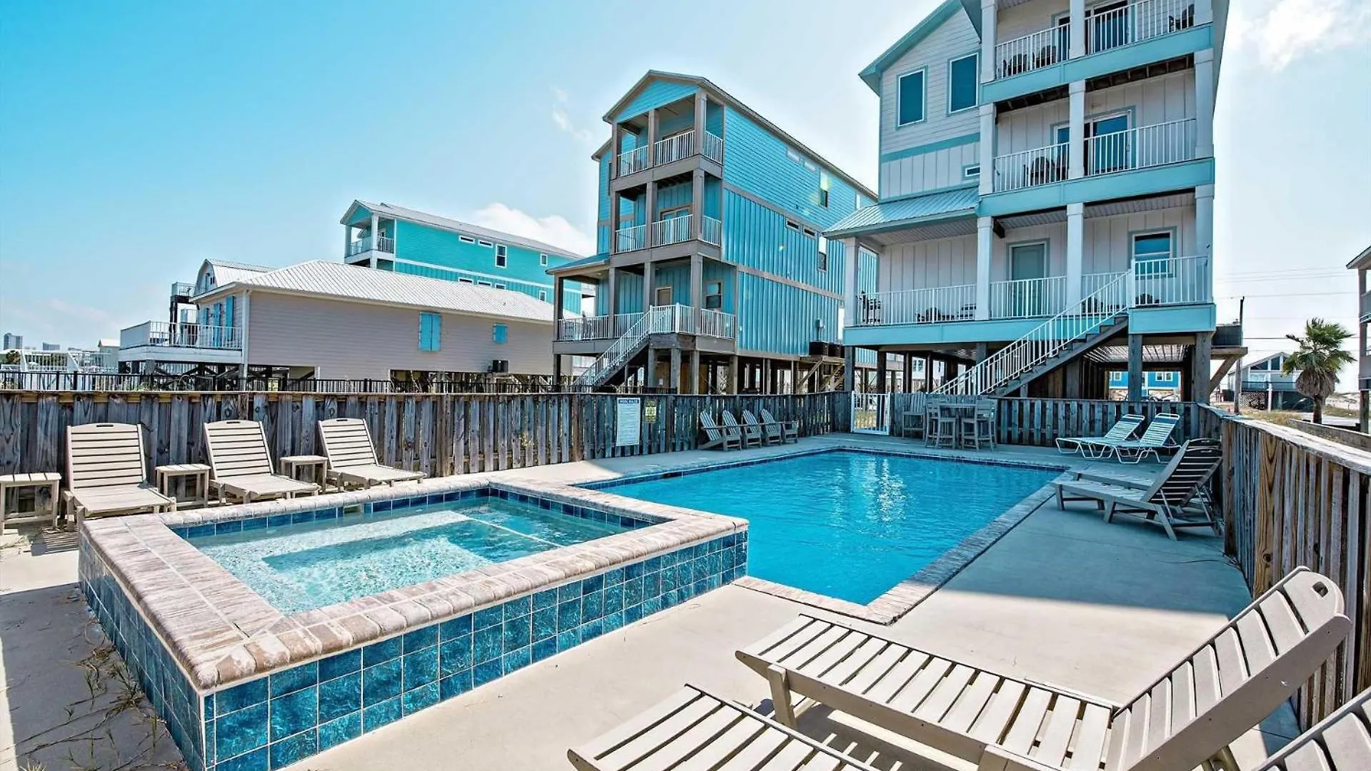 Get Relaxin Holiday home *