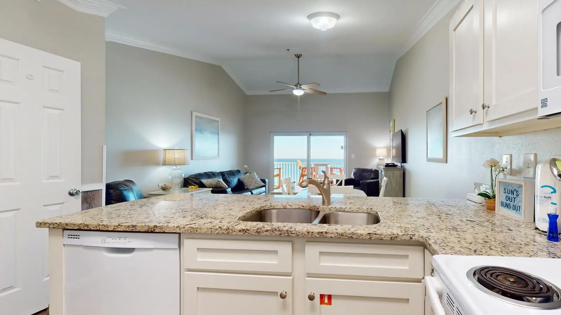 Tropic Isle Apartment