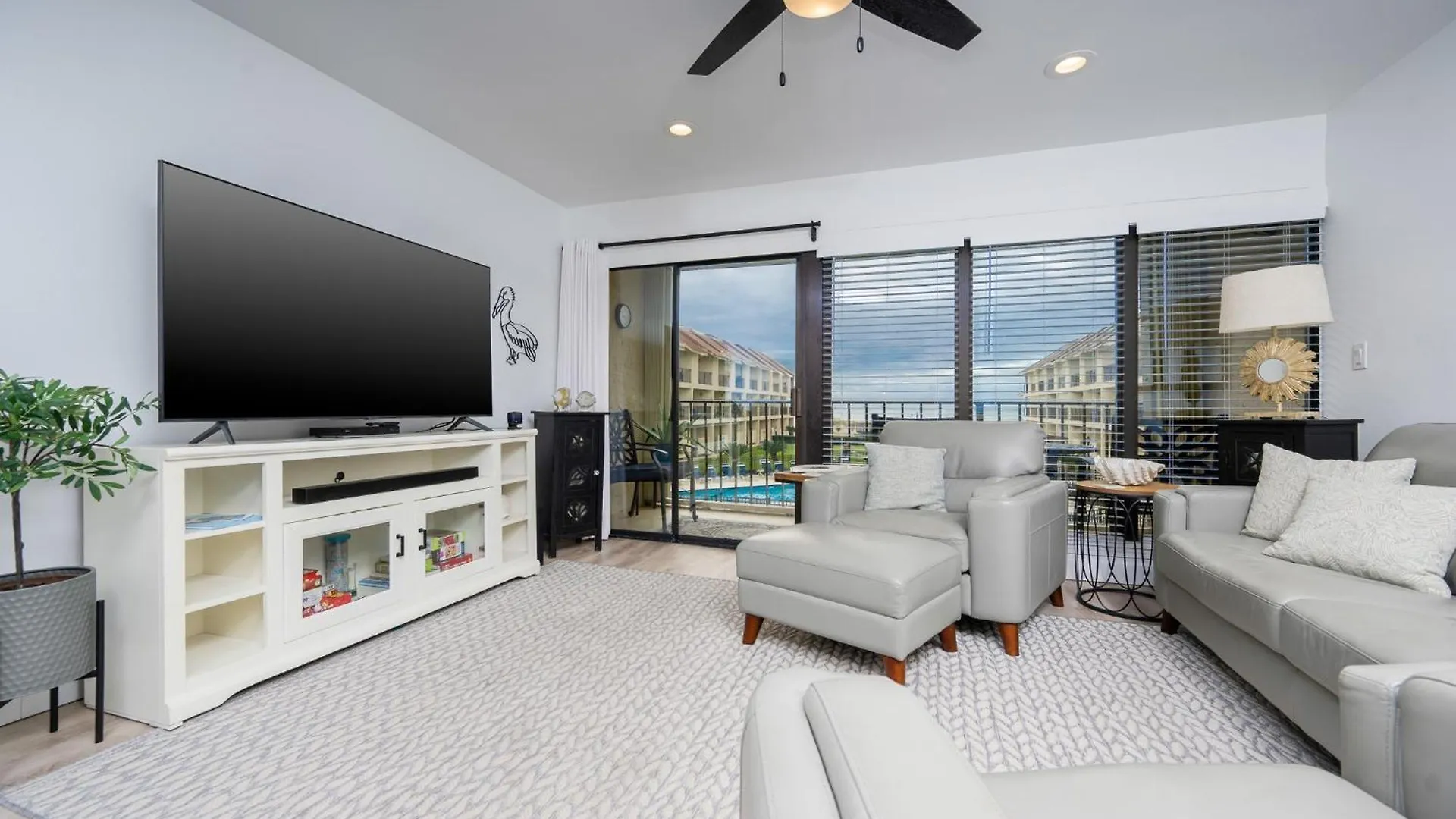 Gulf Side Townhomes 20 Apartment