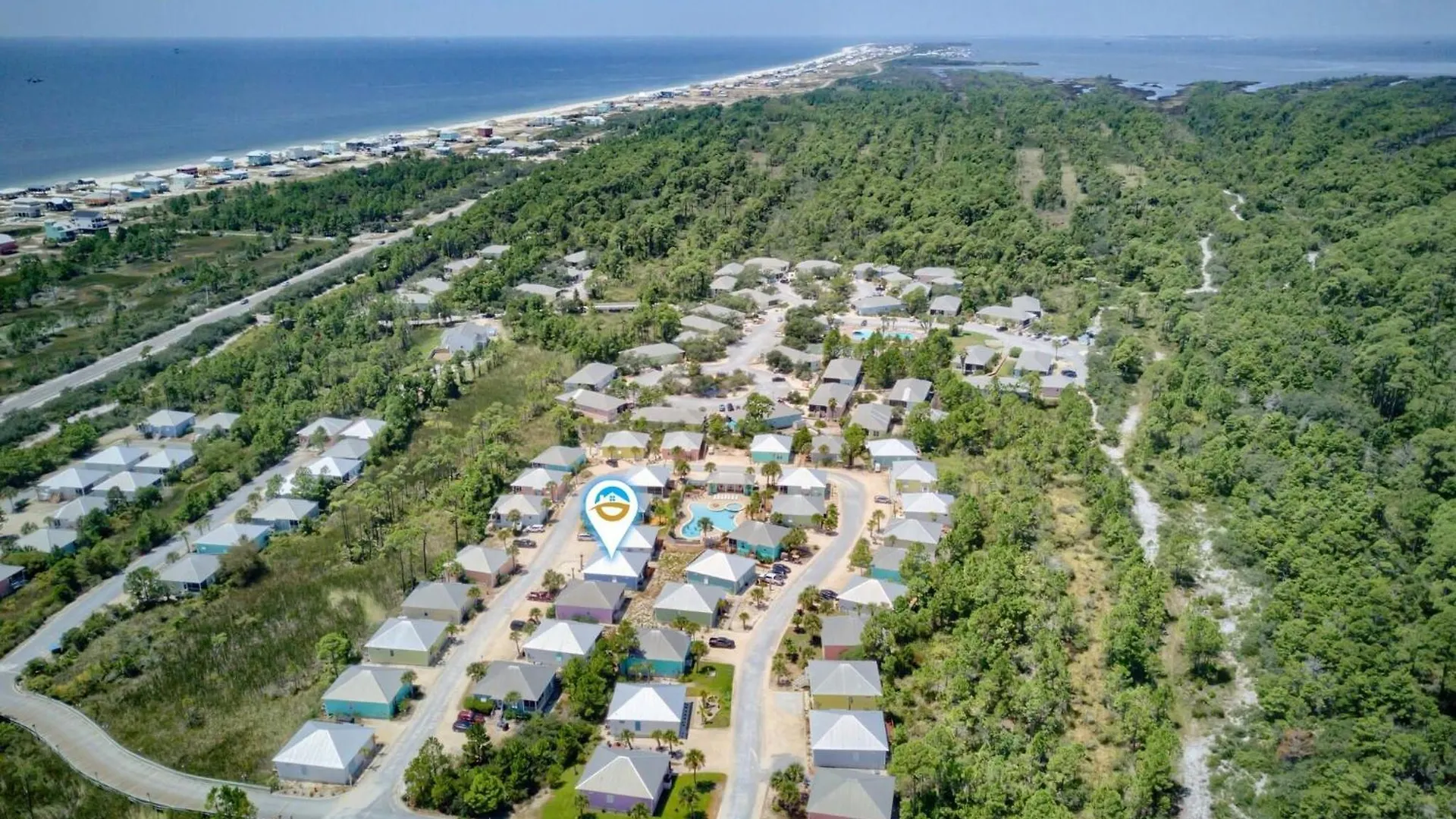 Holiday home Deja Blue With 2 Pools Mins From *