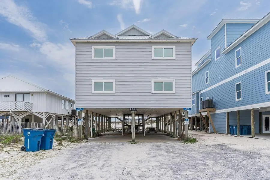 Bonhomme Richard East * Gulf Shores