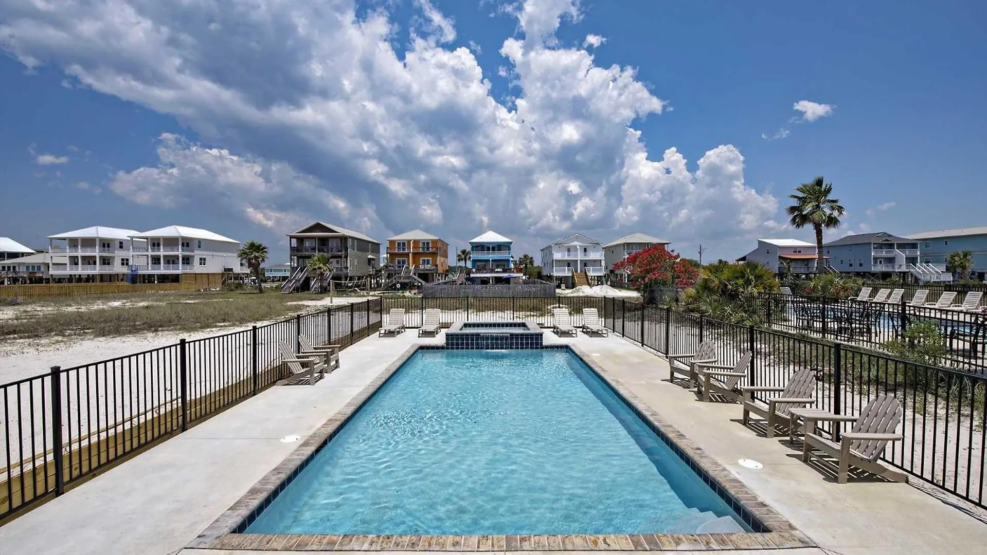 Zeke's Retreat 5 Bedroom Lockout * Gulf Shores