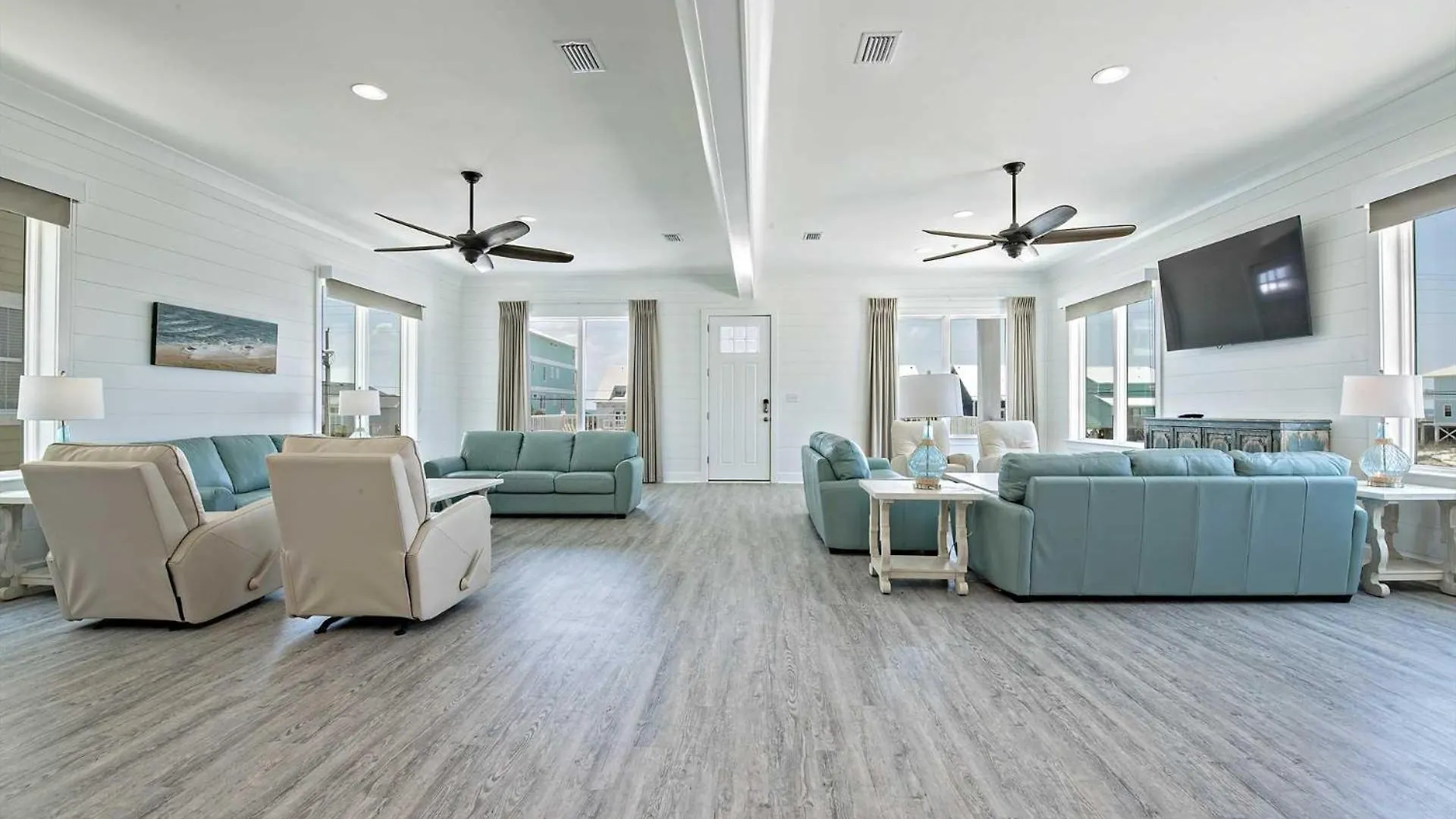 Zeke's Retreat 5 Bedroom Lockout Holiday home Gulf Shores