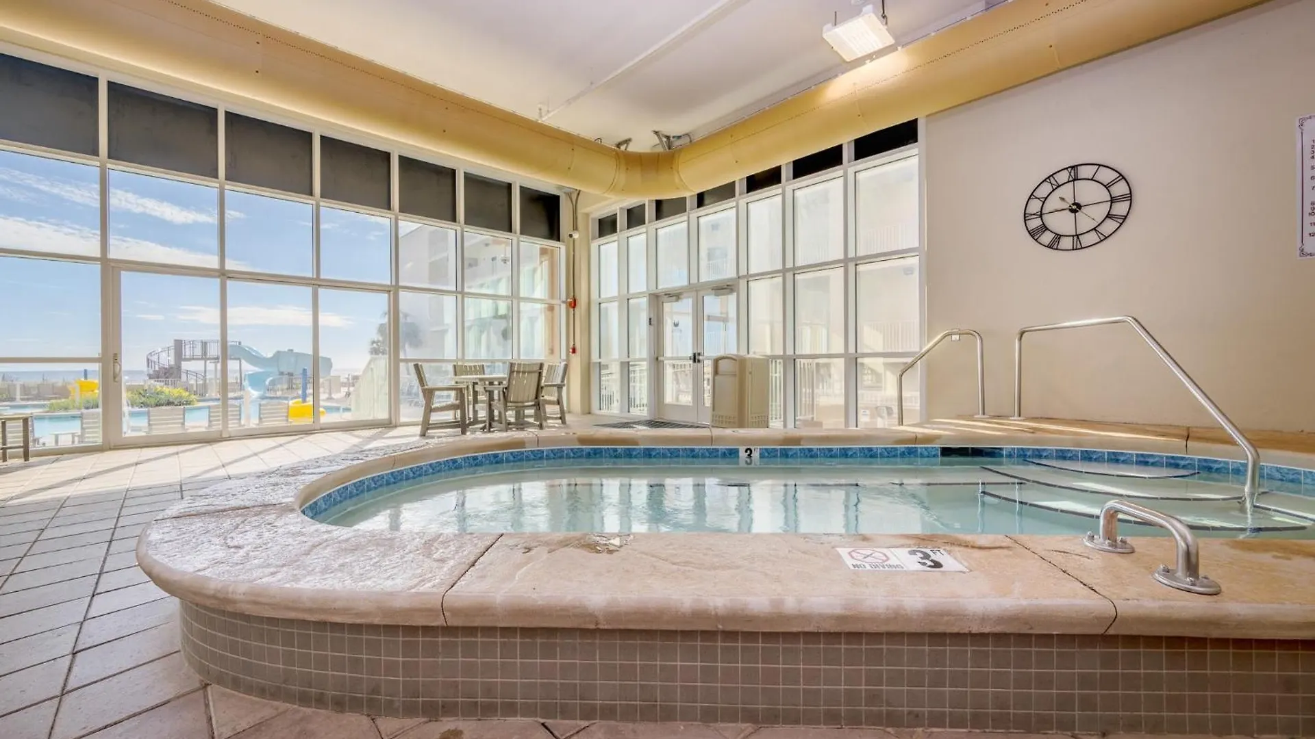Phoenix Gulf Towers 2602 Apartment *