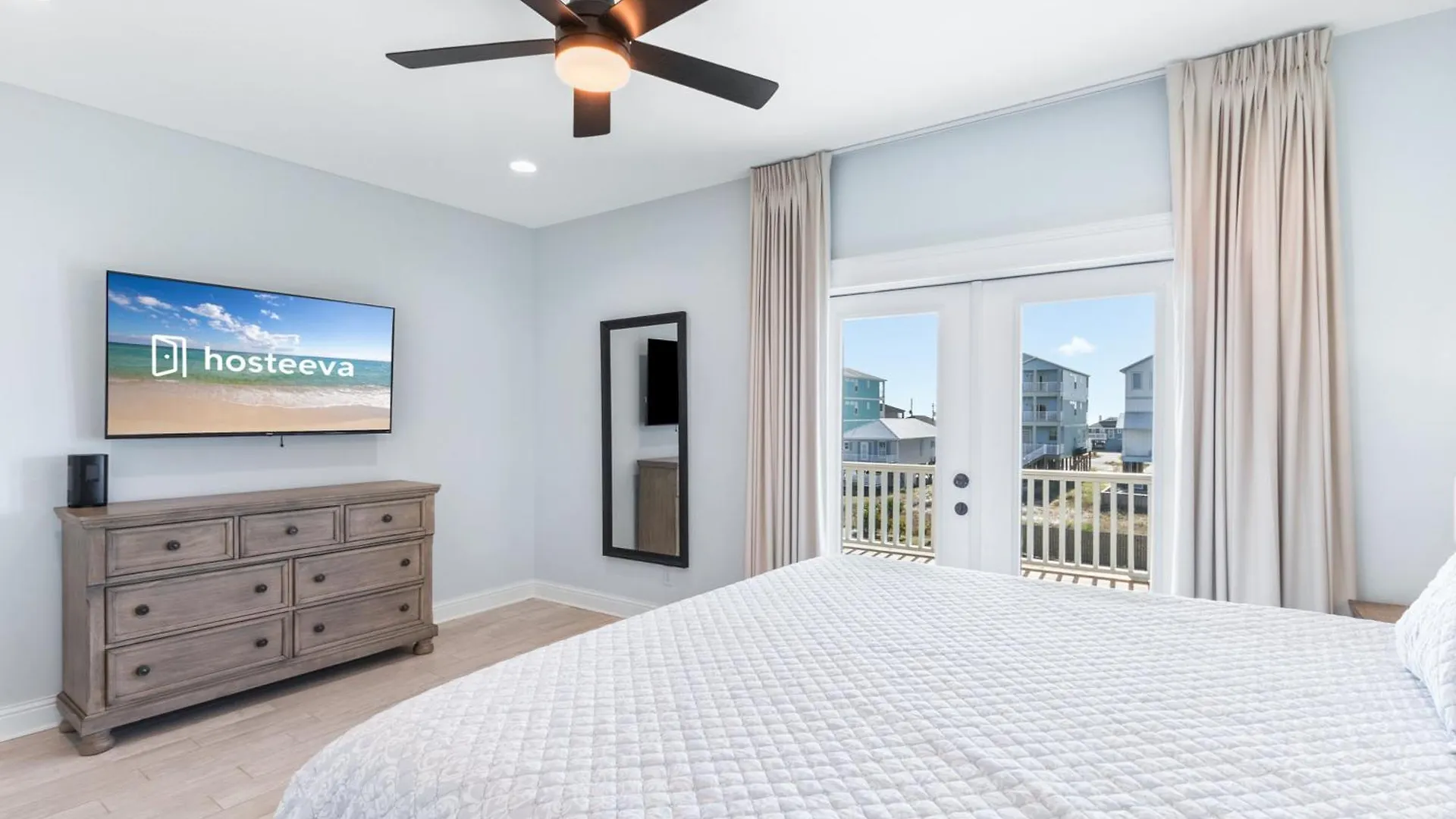 It's Fox O'clock Somewhere With Private Pool Apartment *