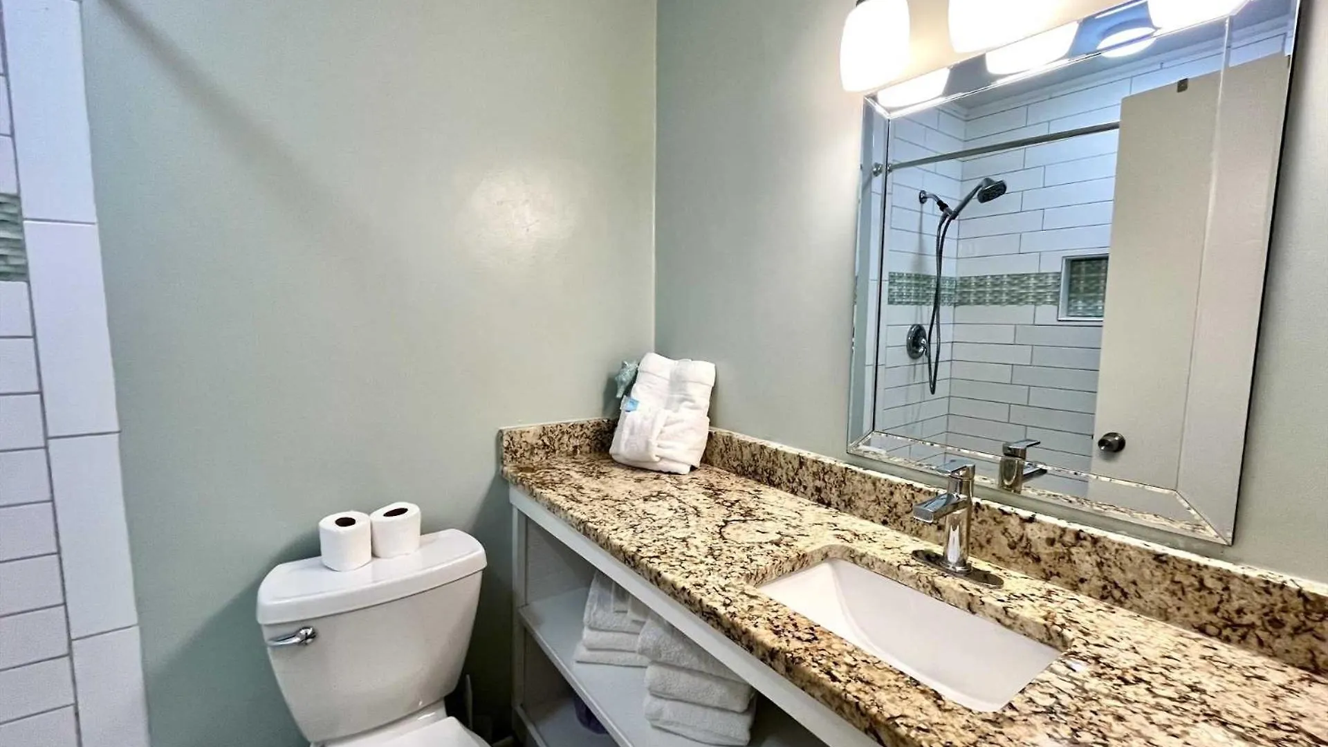 Sunrise Village 212 Apartment Gulf Shores