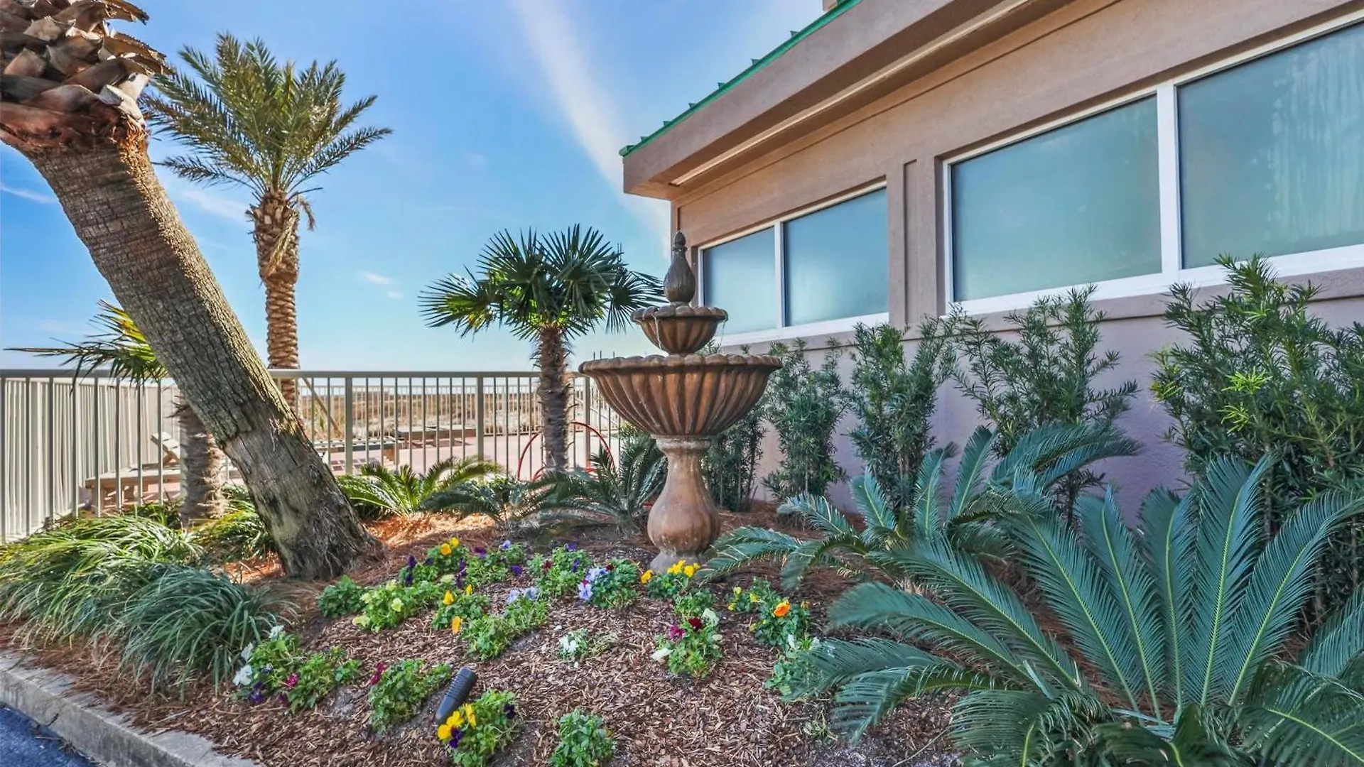 Royal Palms 601 Holiday home