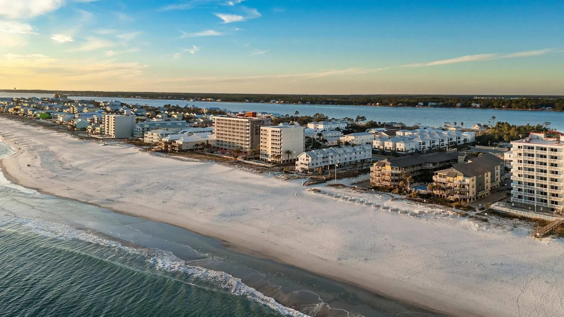 Beachfront - 2 Bedrooms - Big Screen Tv Gulf Shores