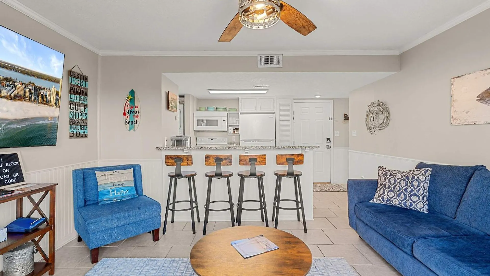 Beachfront - 2 Bedrooms - Big Screen Tv Holiday home Gulf Shores