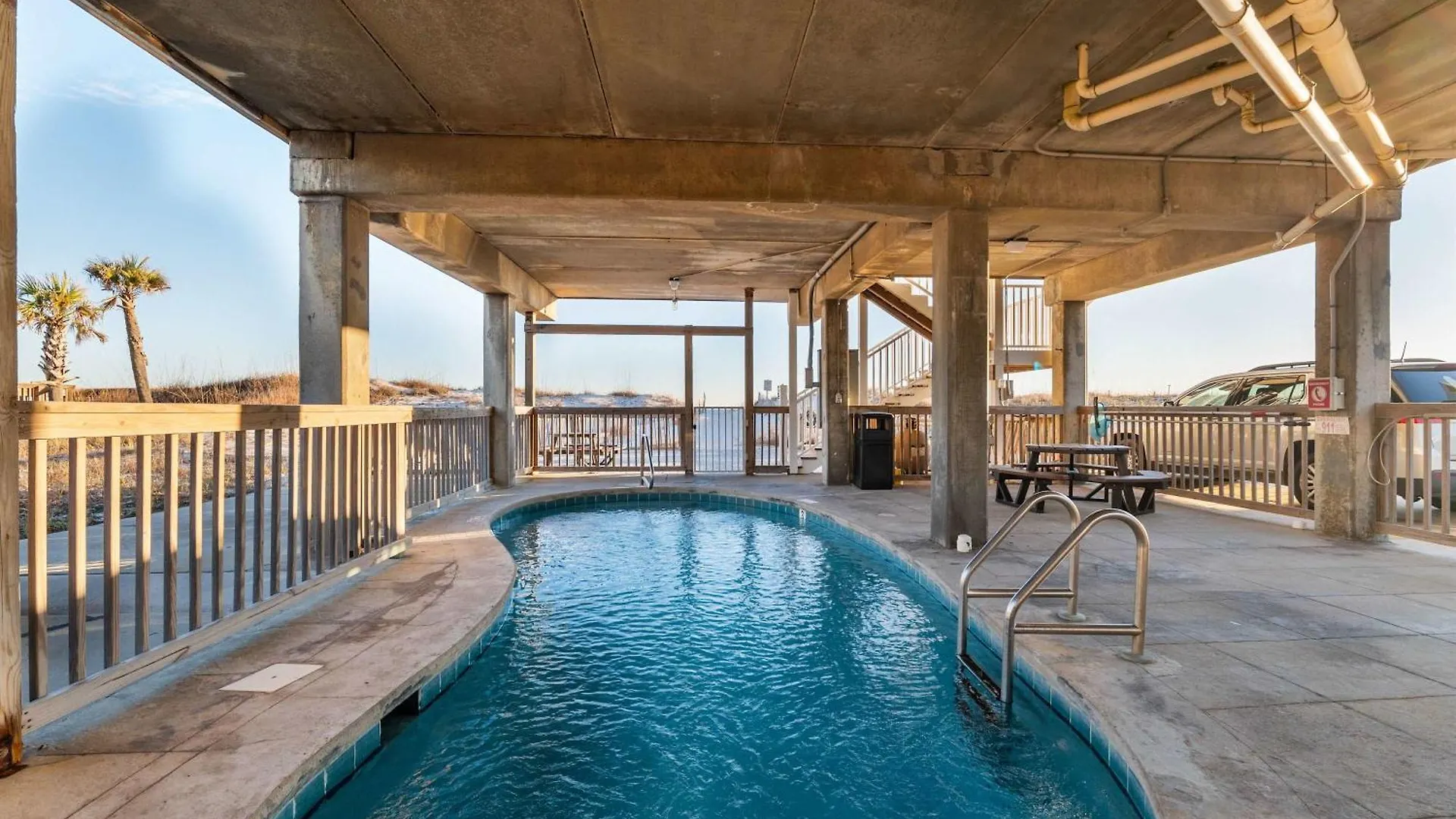 Holiday home Beachfront - 2 Bedrooms - Big Screen Tv *