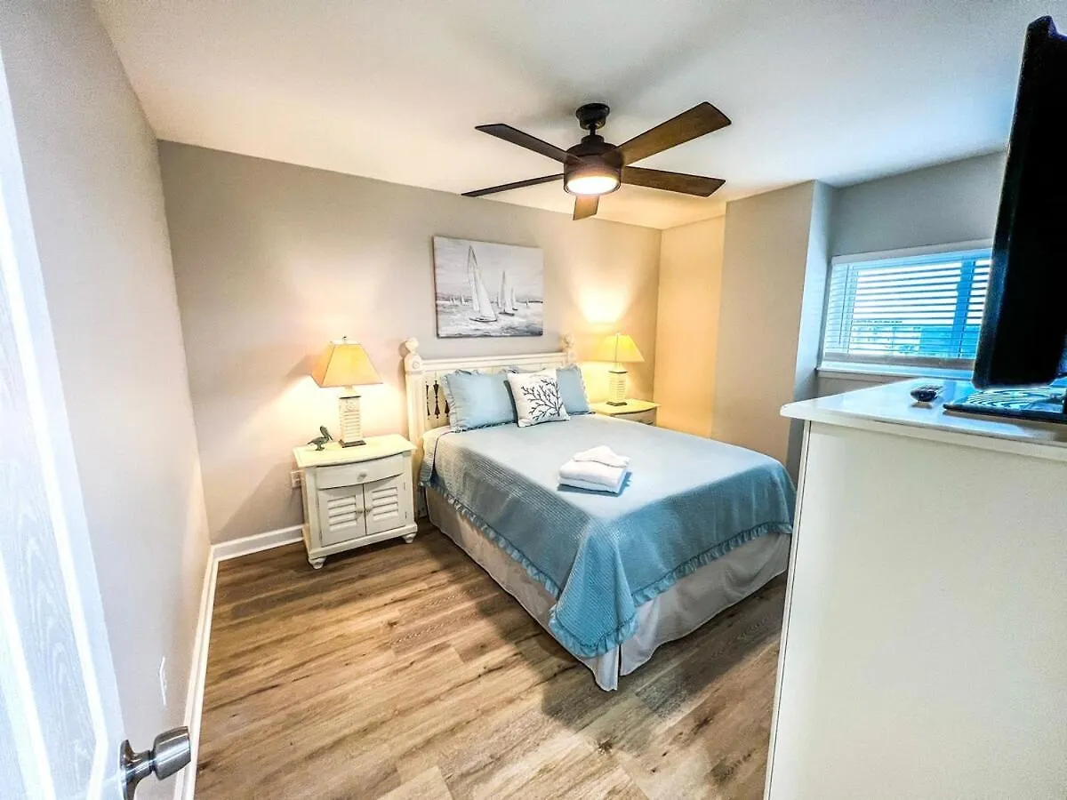 Royal And Racquet Club #5417 Apartment *