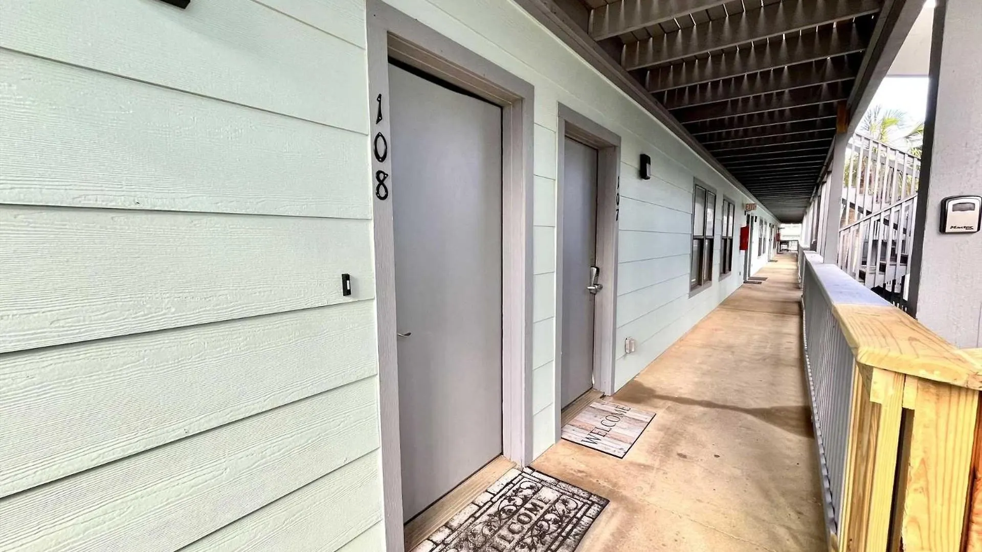 Ocean Reef 108 Apartment
