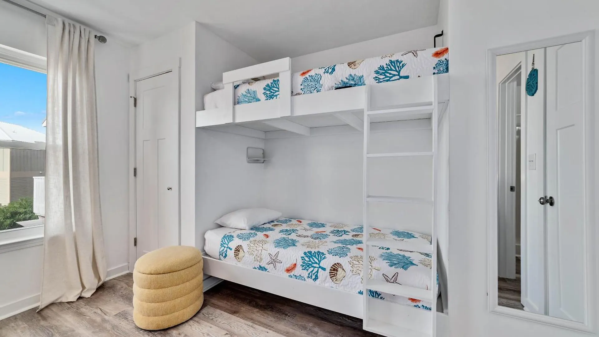 Laguna Bella Unit B8