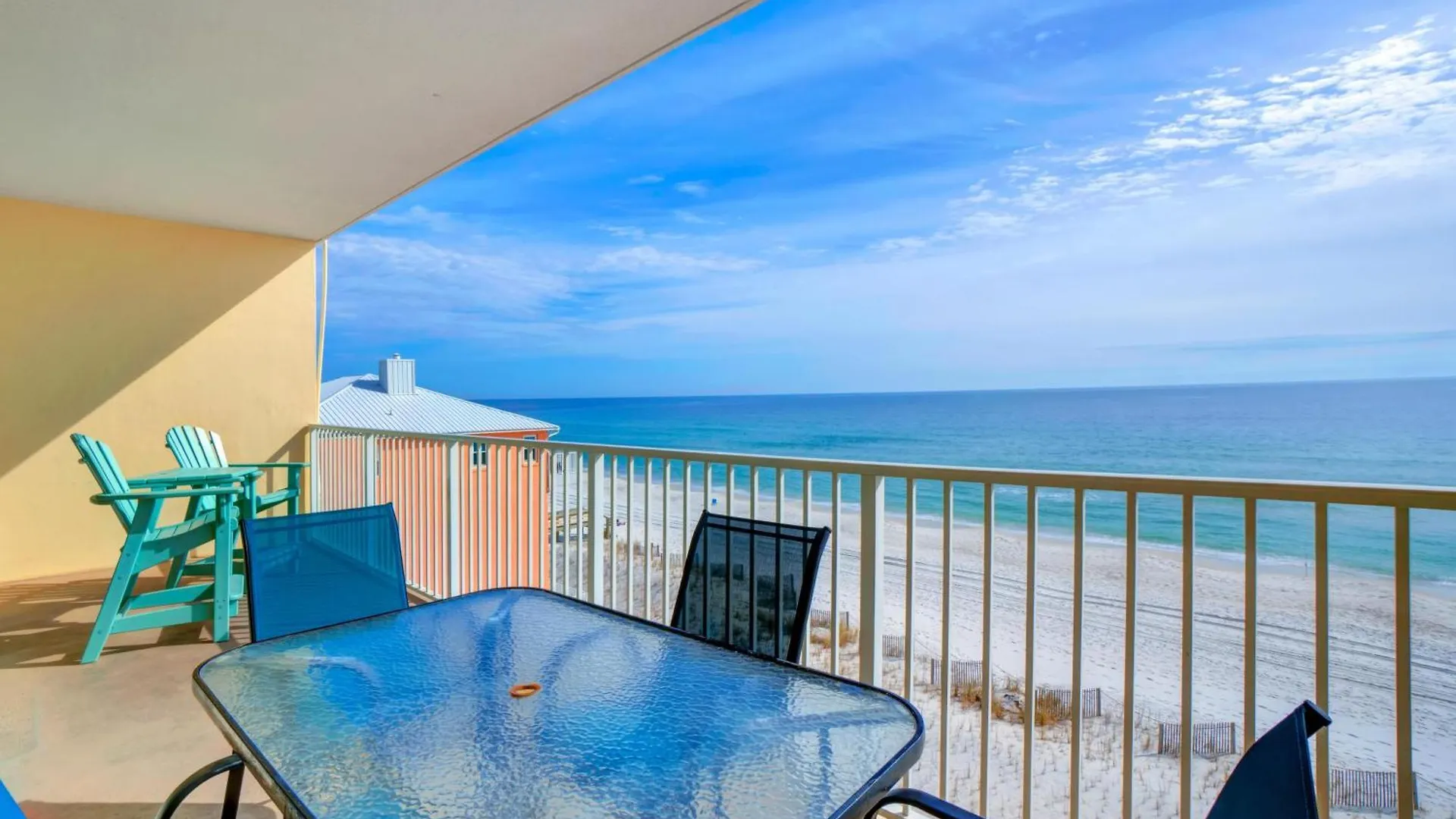 Crystal Shores 402