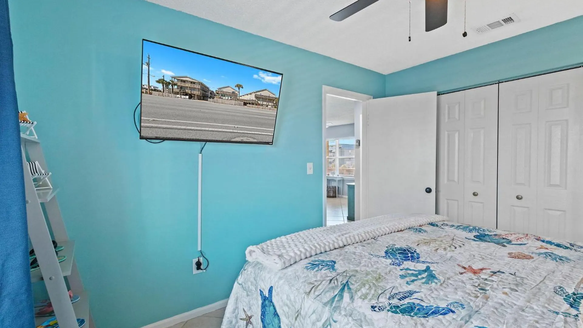 2br Retreat With Pool, Near And The Hangout *