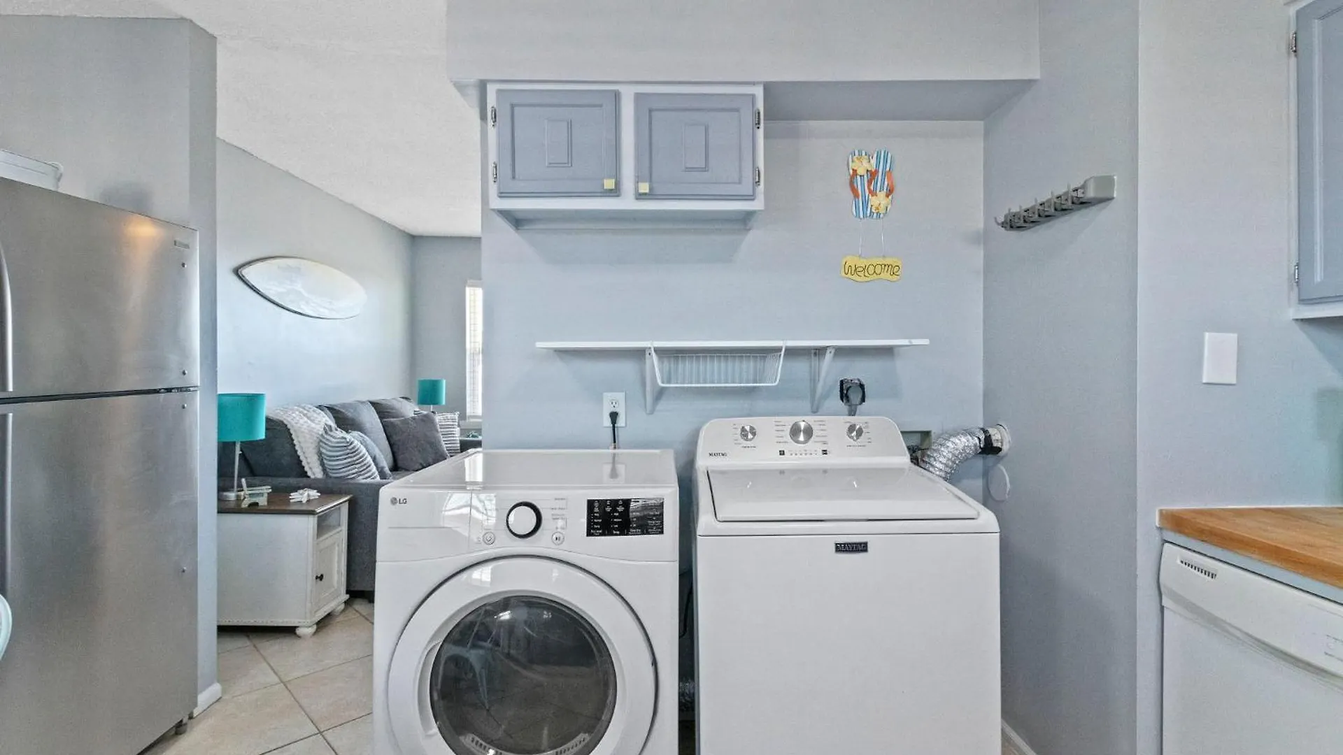 Apartment 2br Retreat With Pool, Near And The Hangout
