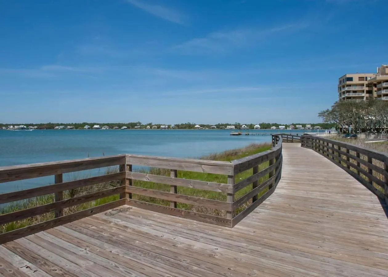 Sanibel 803