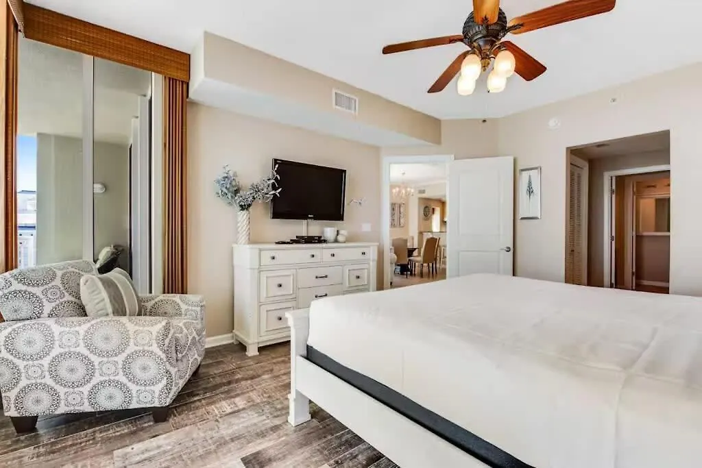 Colonnades 1503 Powered By Current Tides Vacation Holiday home Gulf Shores