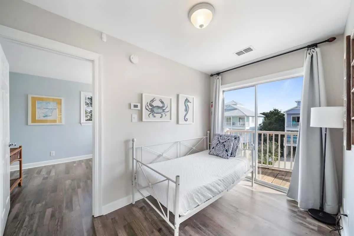 Holiday home Coral Reefer By Current Tides Vacation *