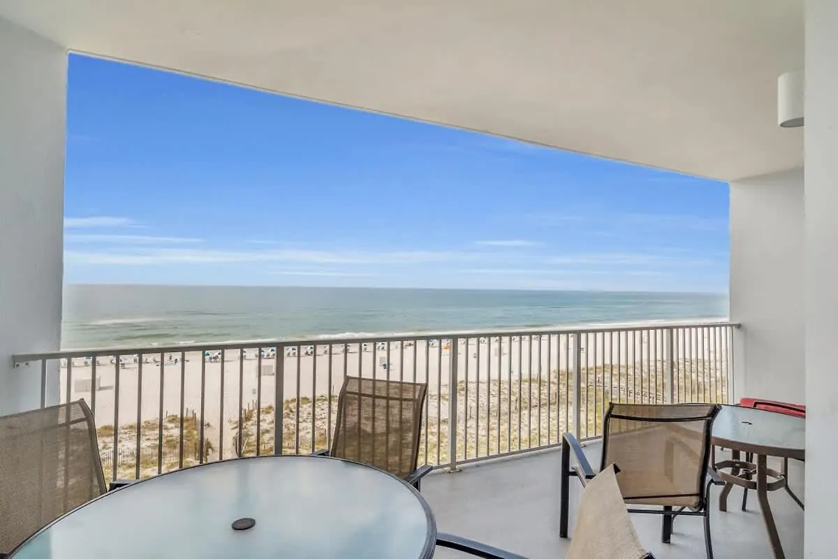 Lighthouse 404 By Current Tides Vacation Holiday home *