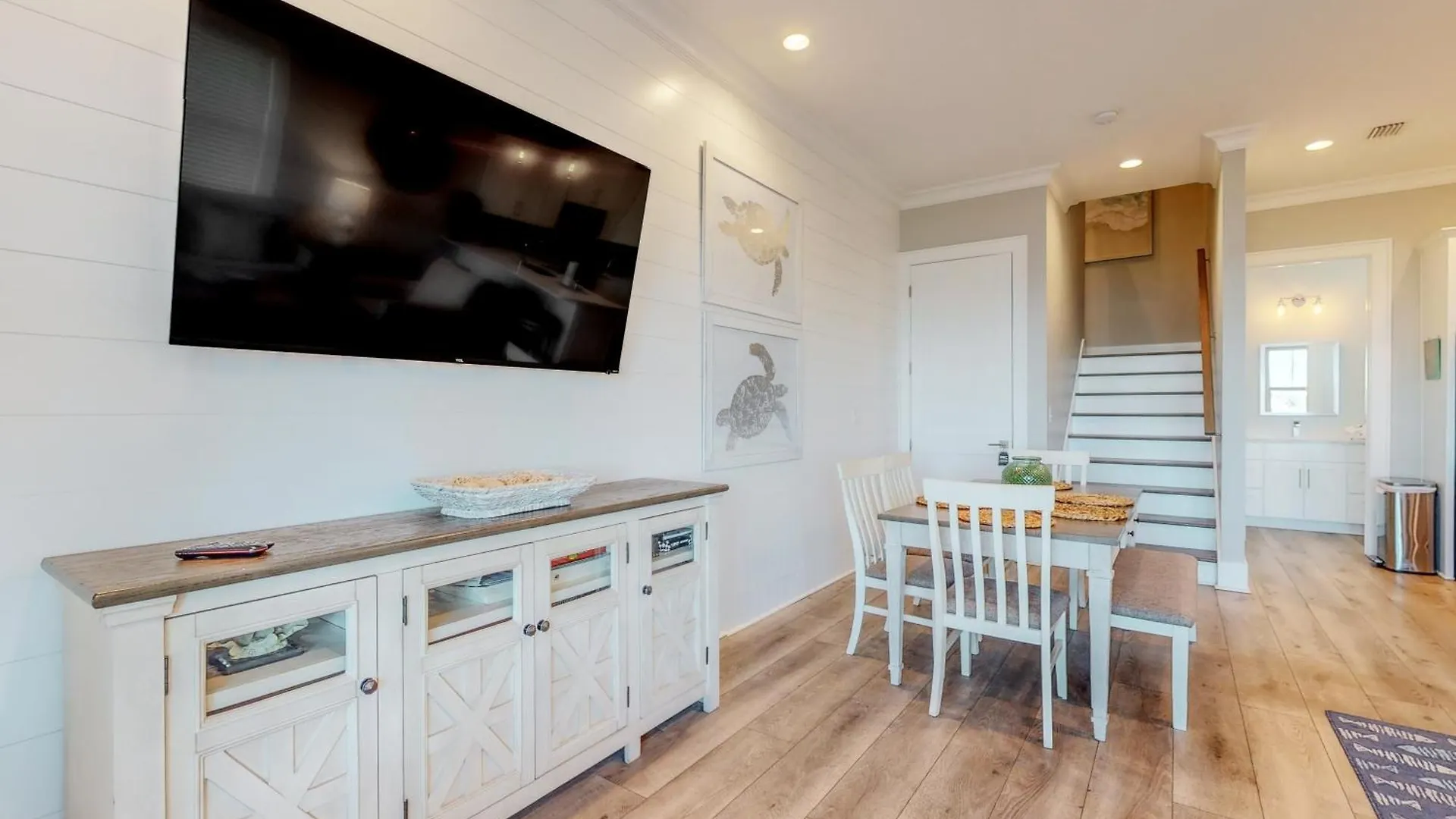 West Side #o Holiday home *