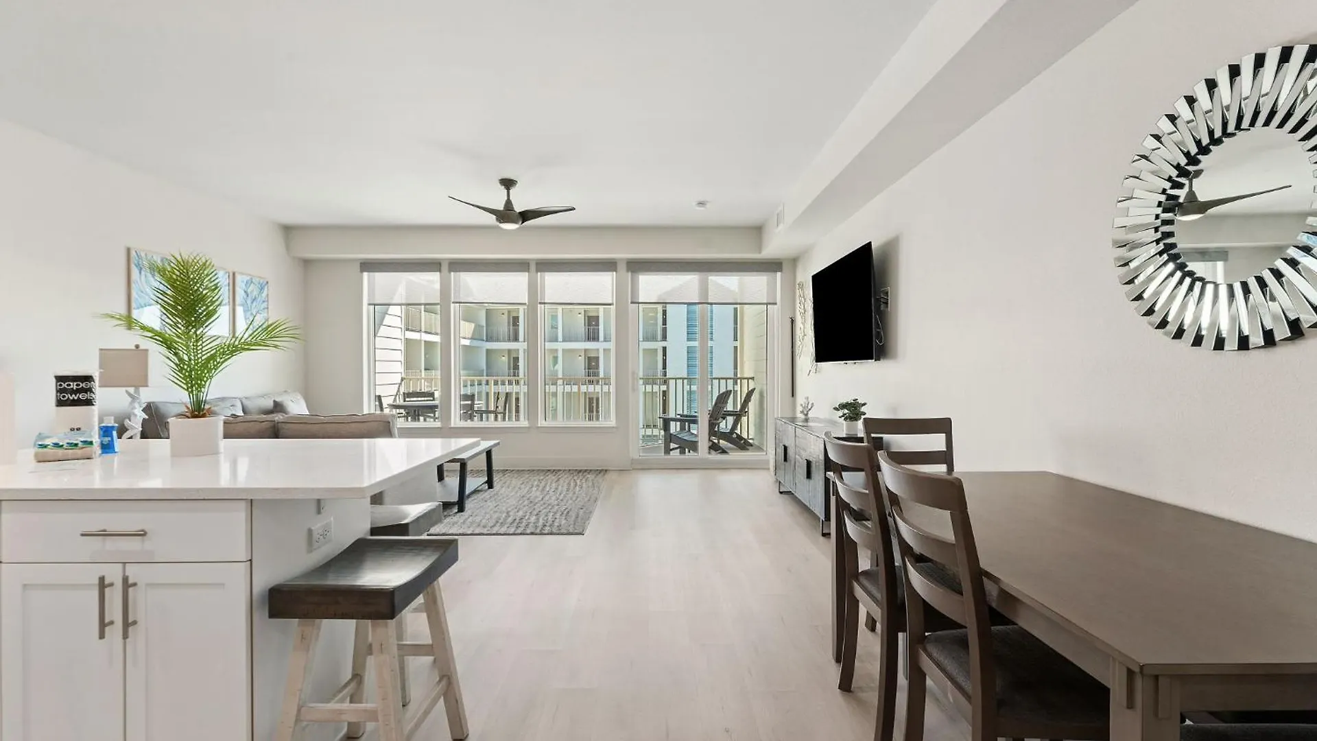 Sea Glass 316 By Collection Apartment