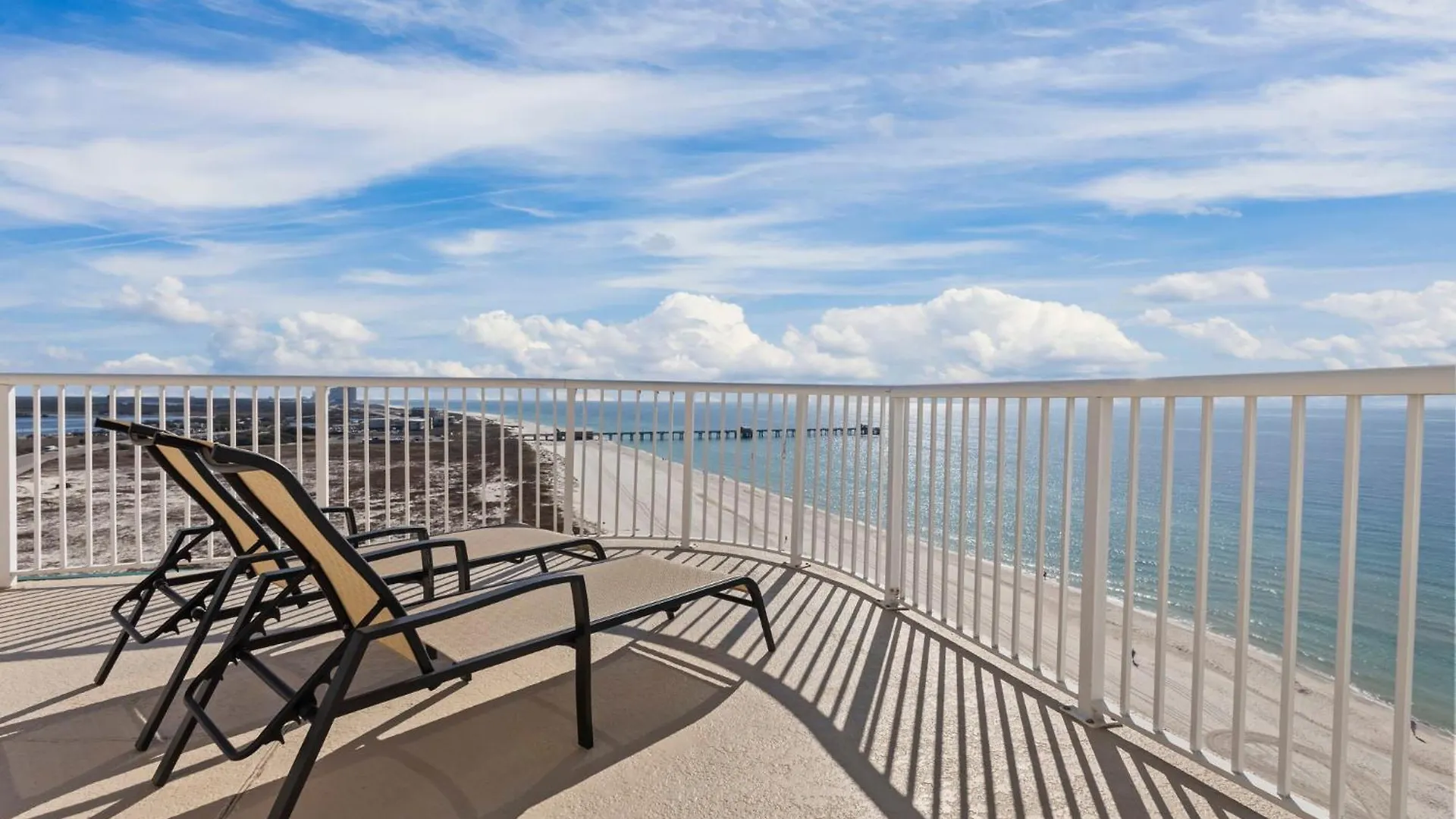 Holiday home Royal Palms Penthouse 1403