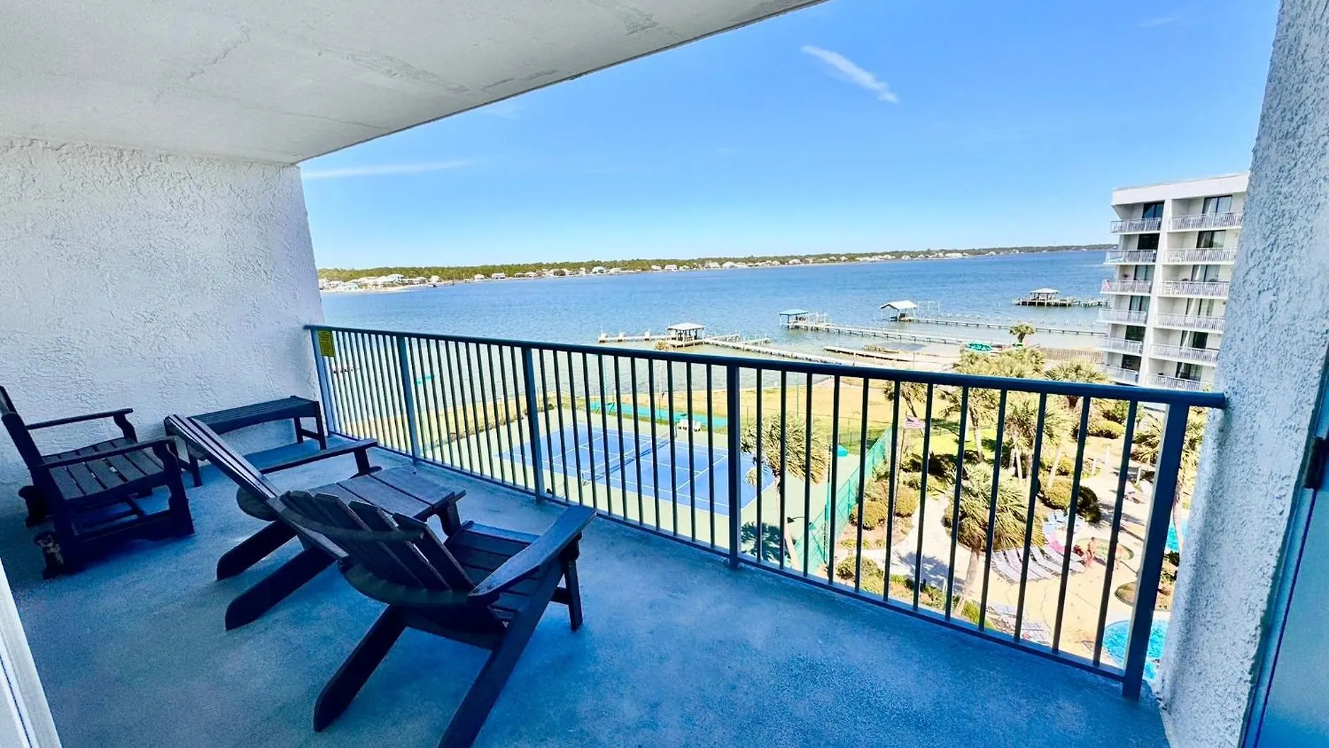 Surf & Racquet Club 603b Holiday home *