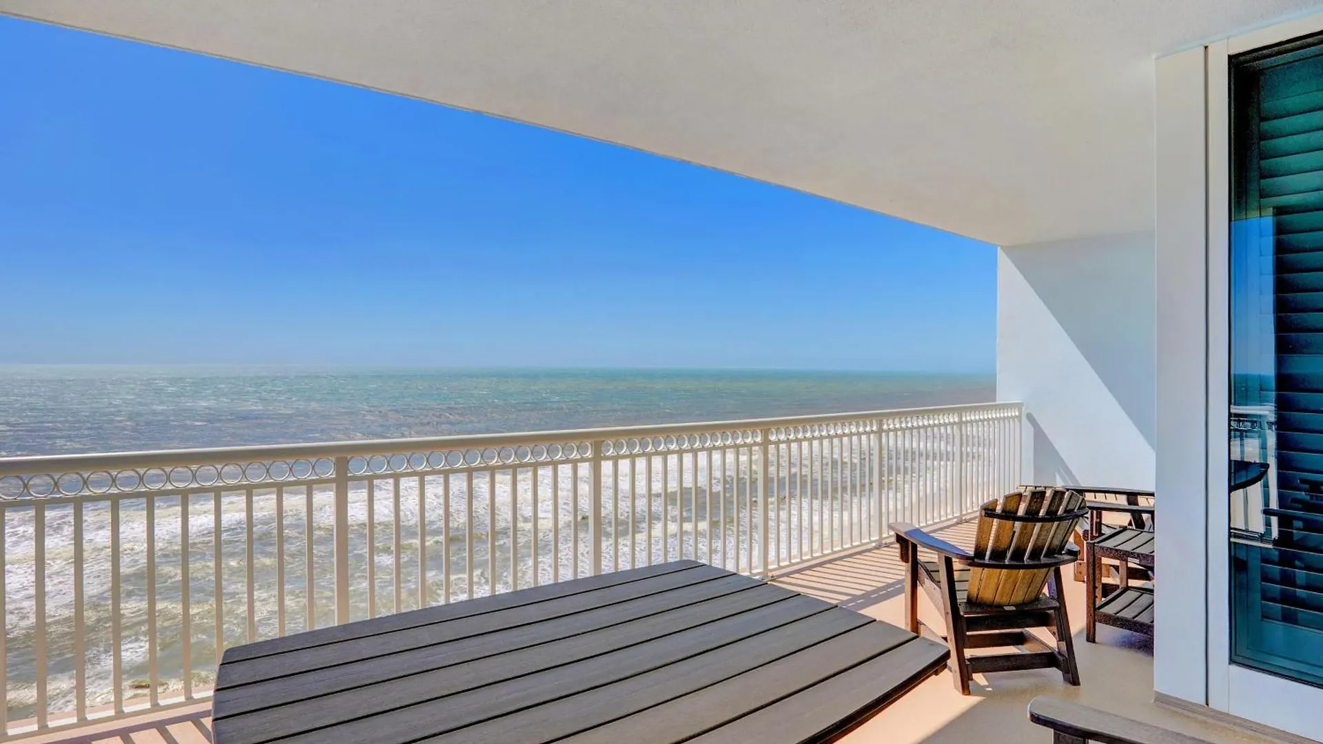 The Colonnades 1801 Holiday home Gulf Shores