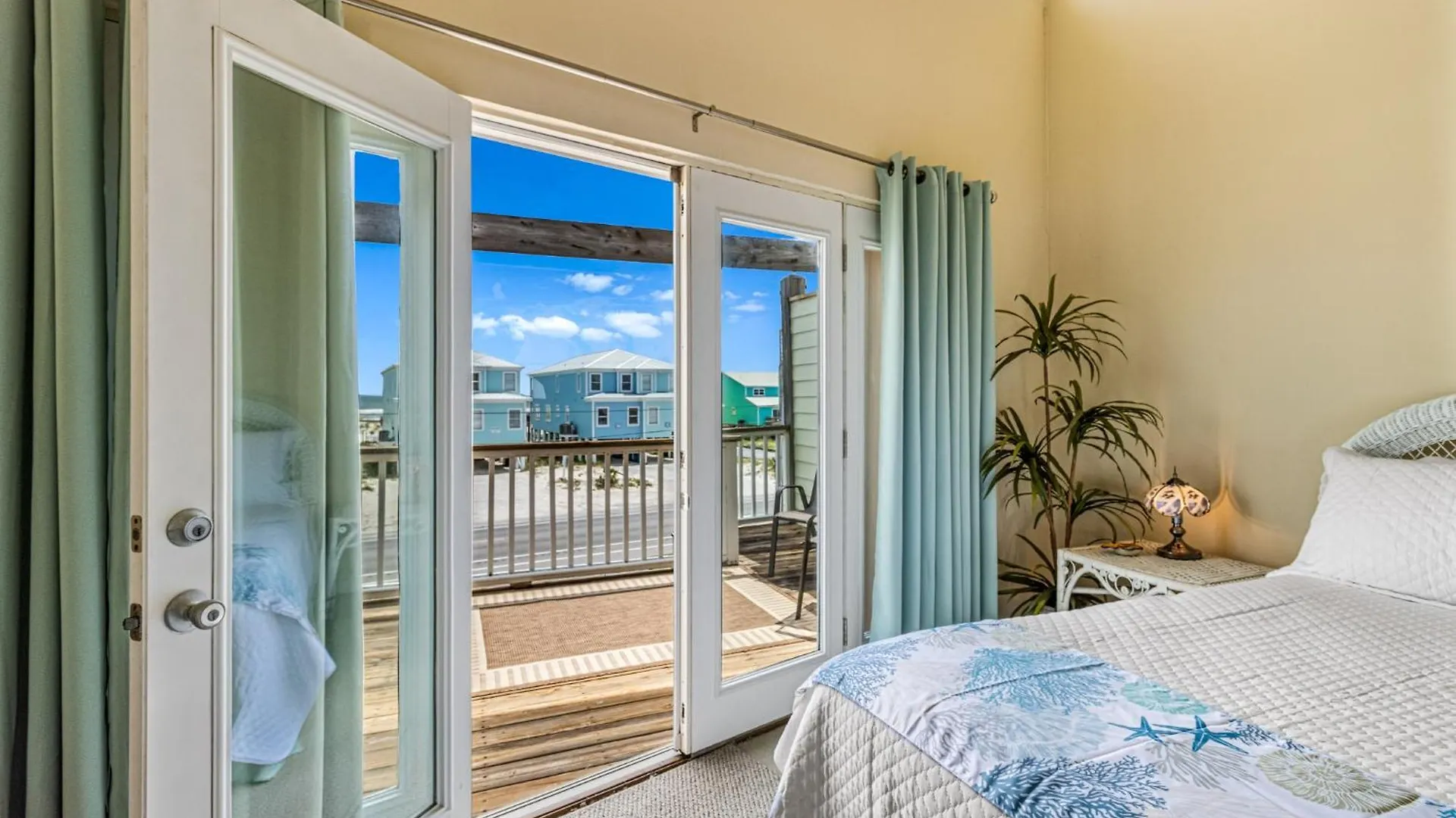 Holiday home Salty Dog *