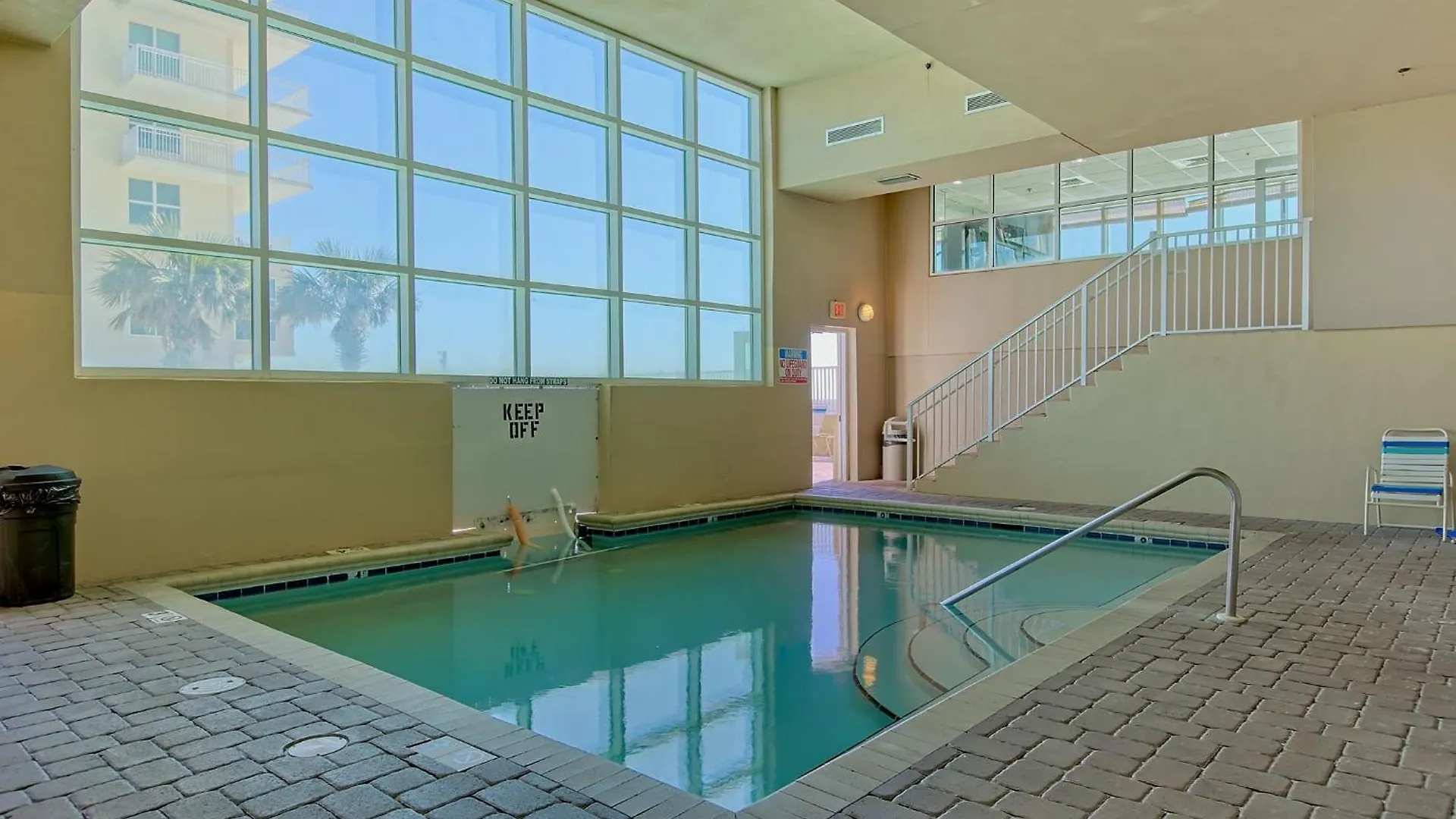 Crystal Shores West 501 Holiday home