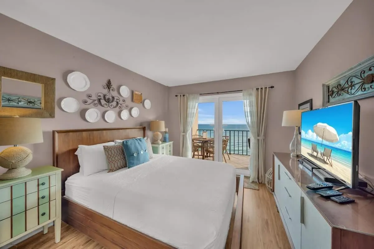 Surf Side Shores 1803