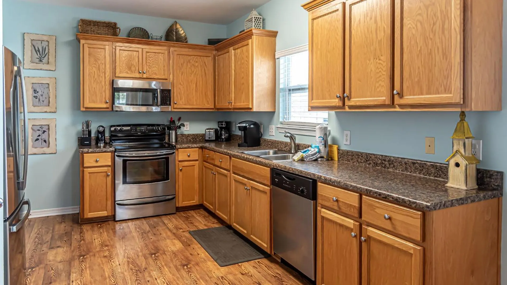 4009 Rookery 3 2 Pools New Listing