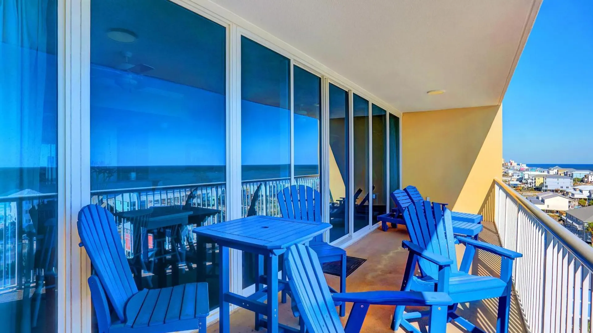 Sanibel 904 *