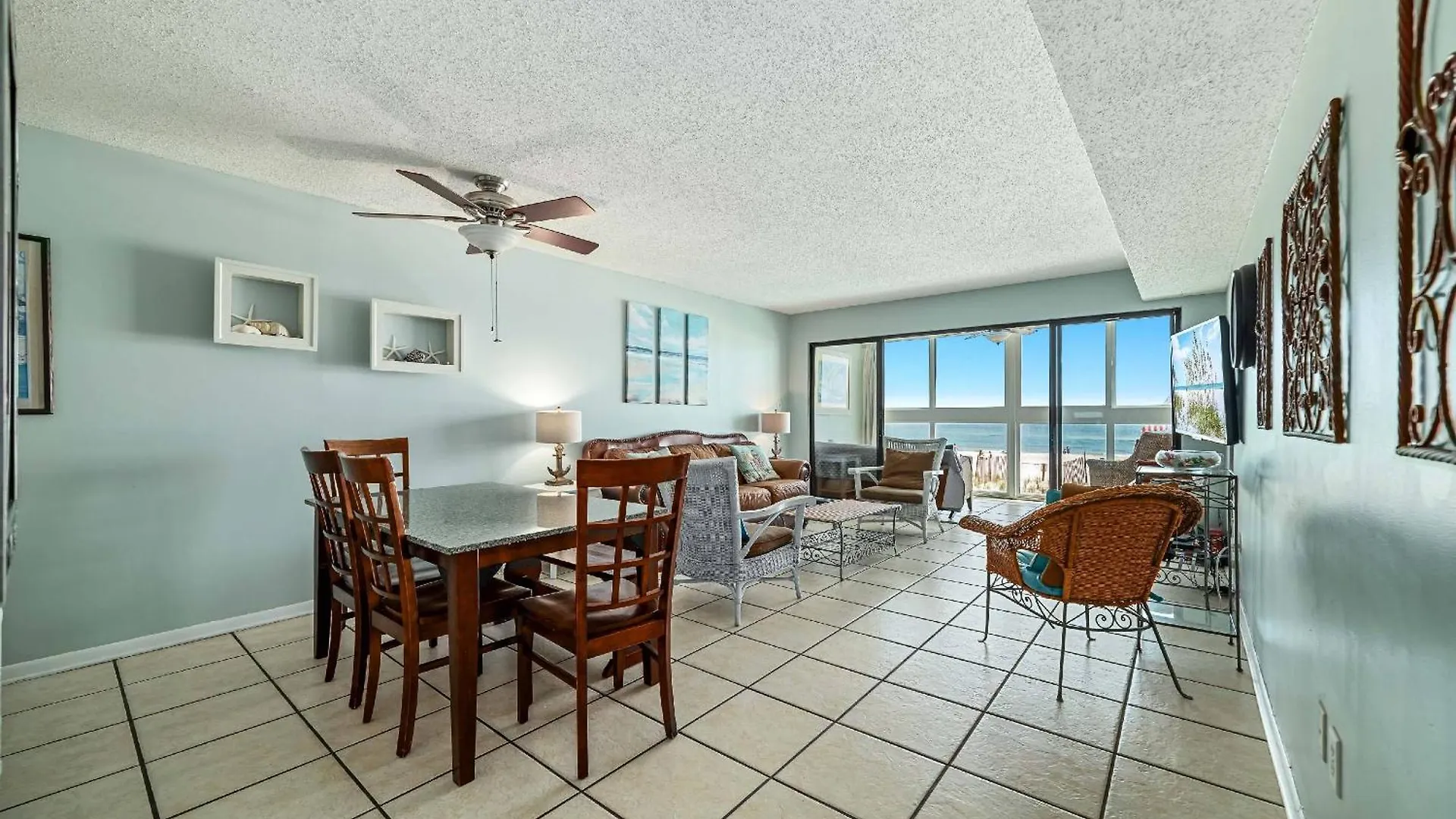 Edgewater West 23 Holiday home