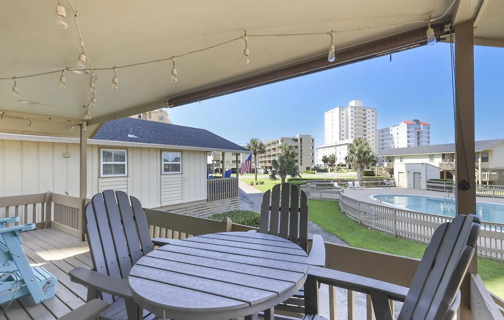 Gulf Village 6 Apartment *