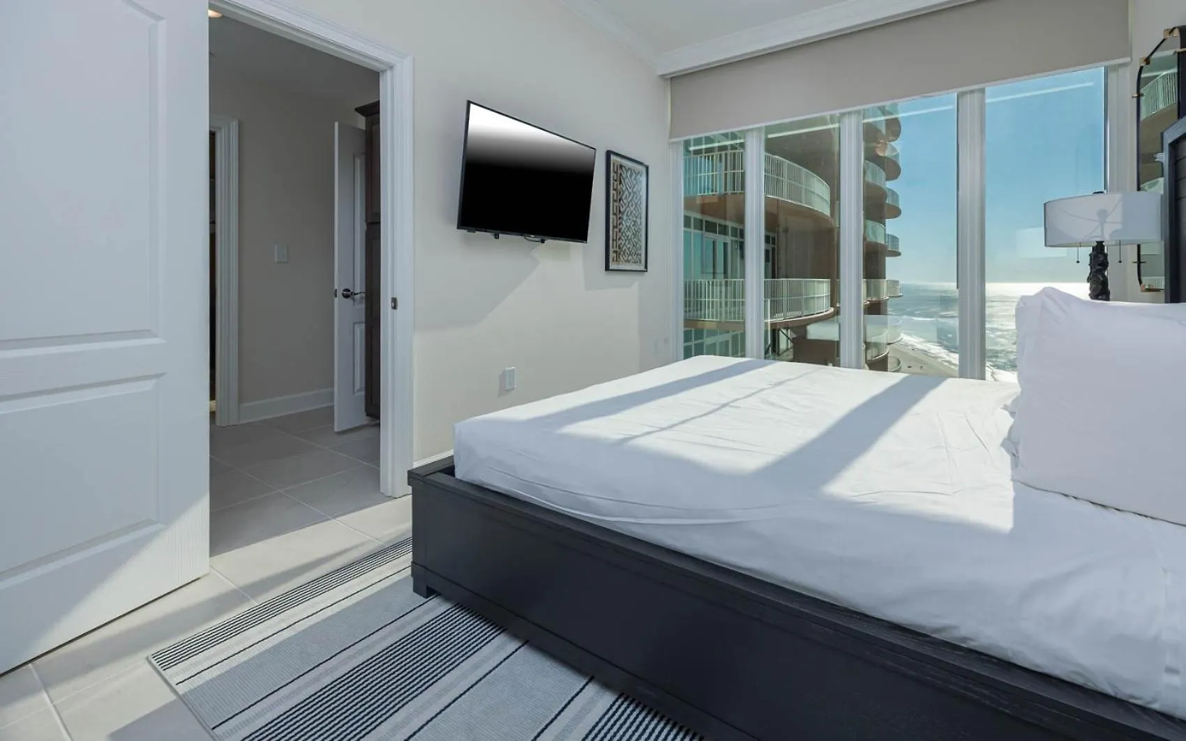 Phoenix Gulf Towers 2104 Apartment