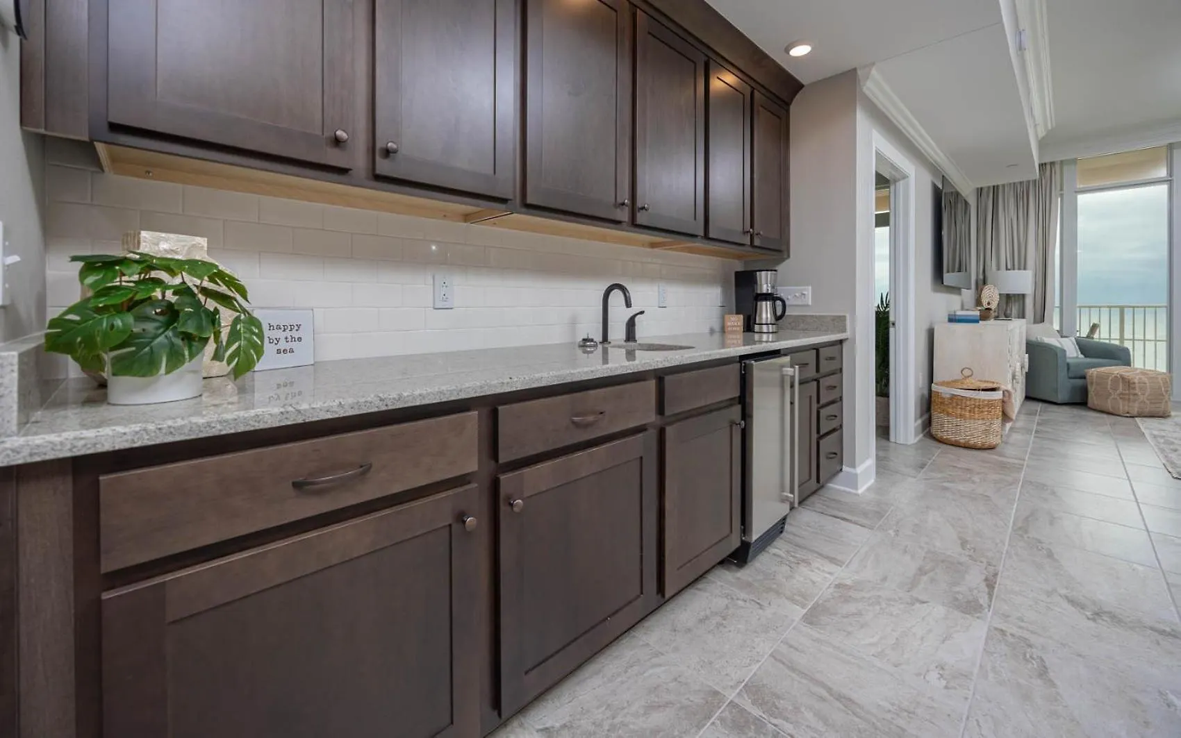 Phoenix Gulf Towers 1505 Apartment *