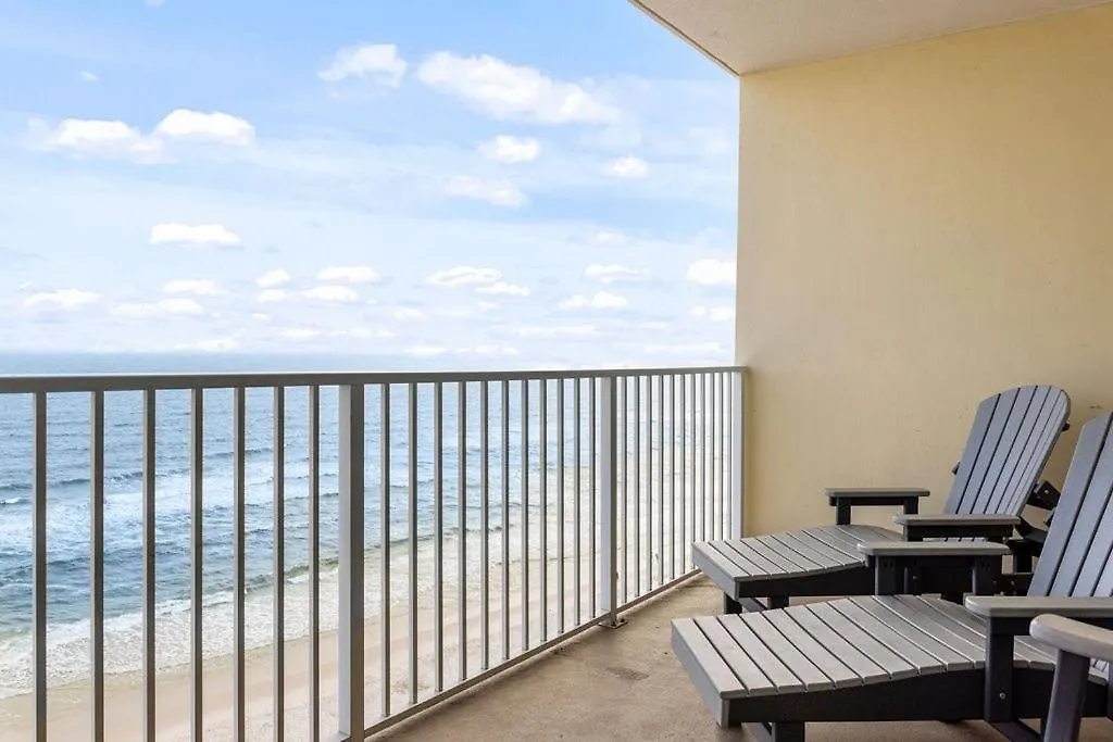 Crystal Shores 1104
