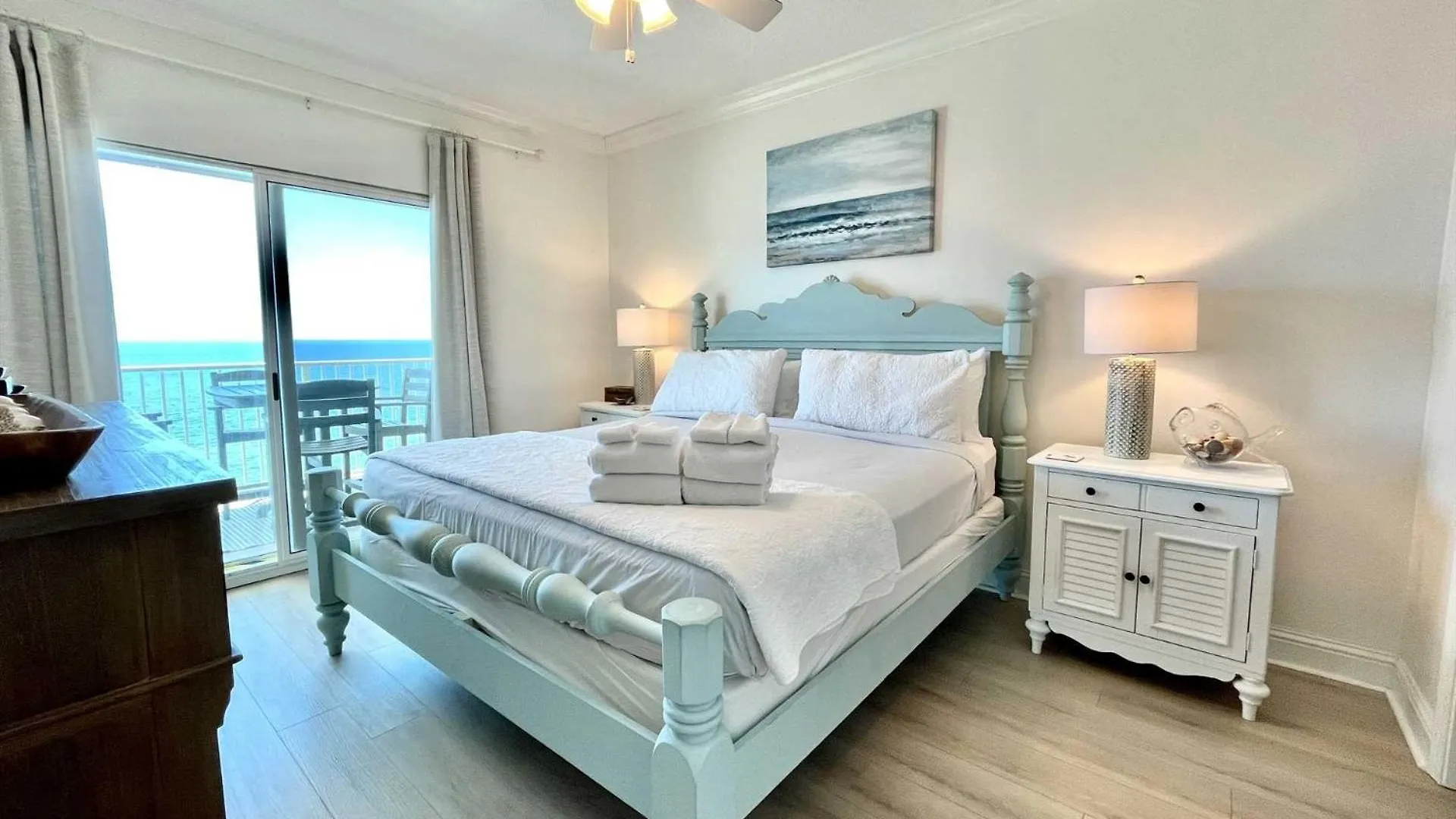 Crystal Shores1006 *