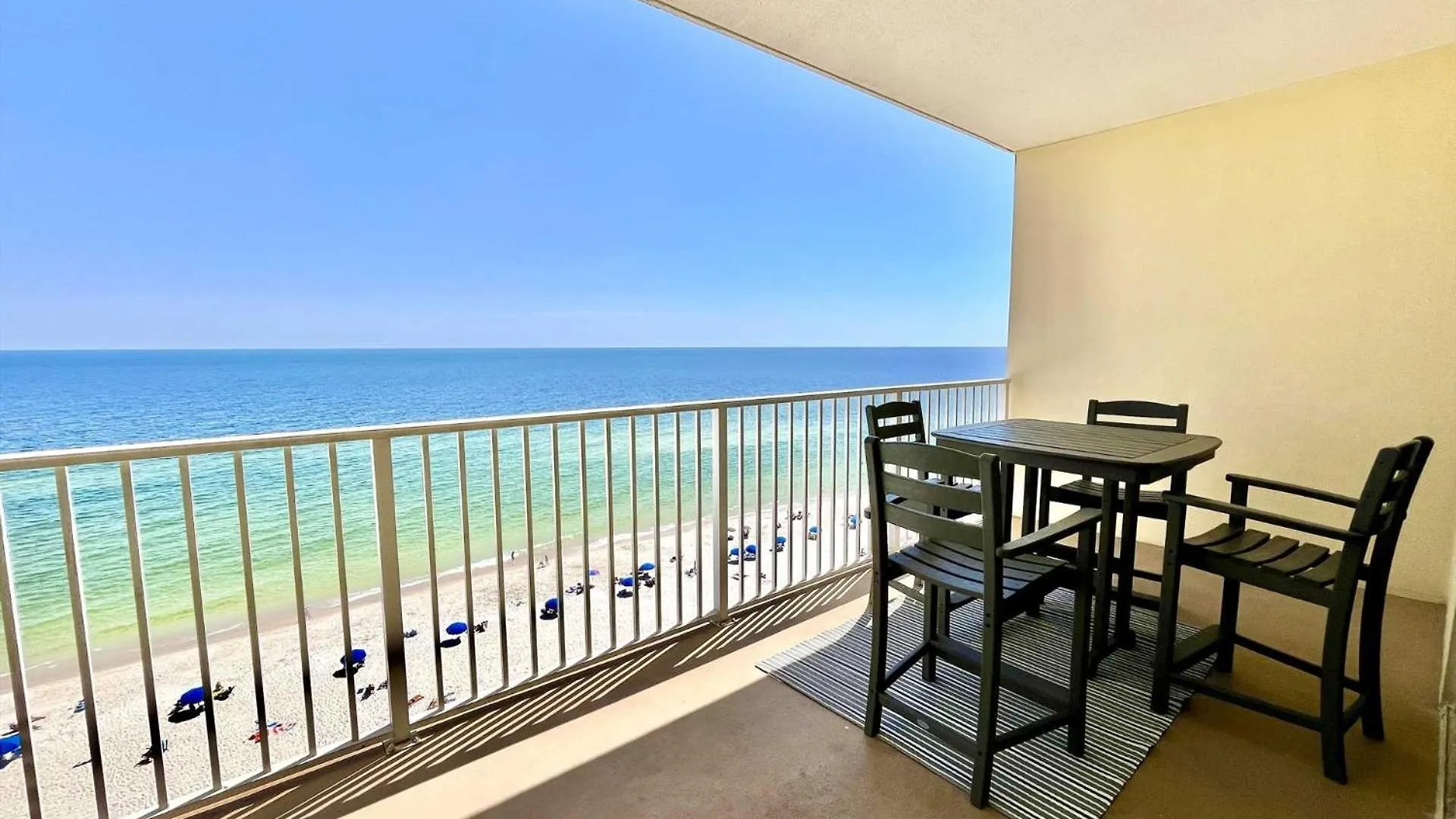 Apartment Crystal Shores1006 *