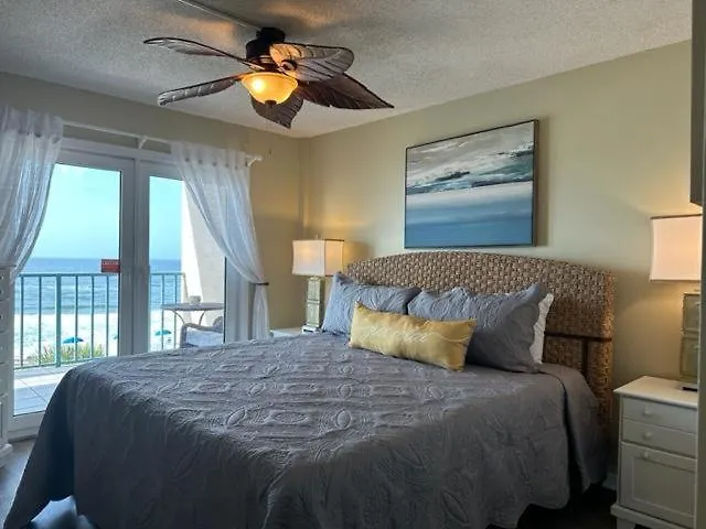 Surf Side Shores 1402 *