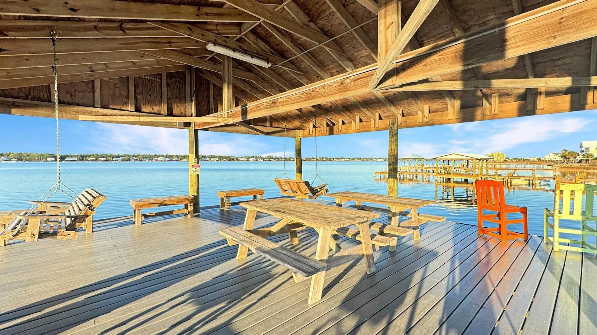 Lagoon & Access - Boat Launch Pool With Free Activities