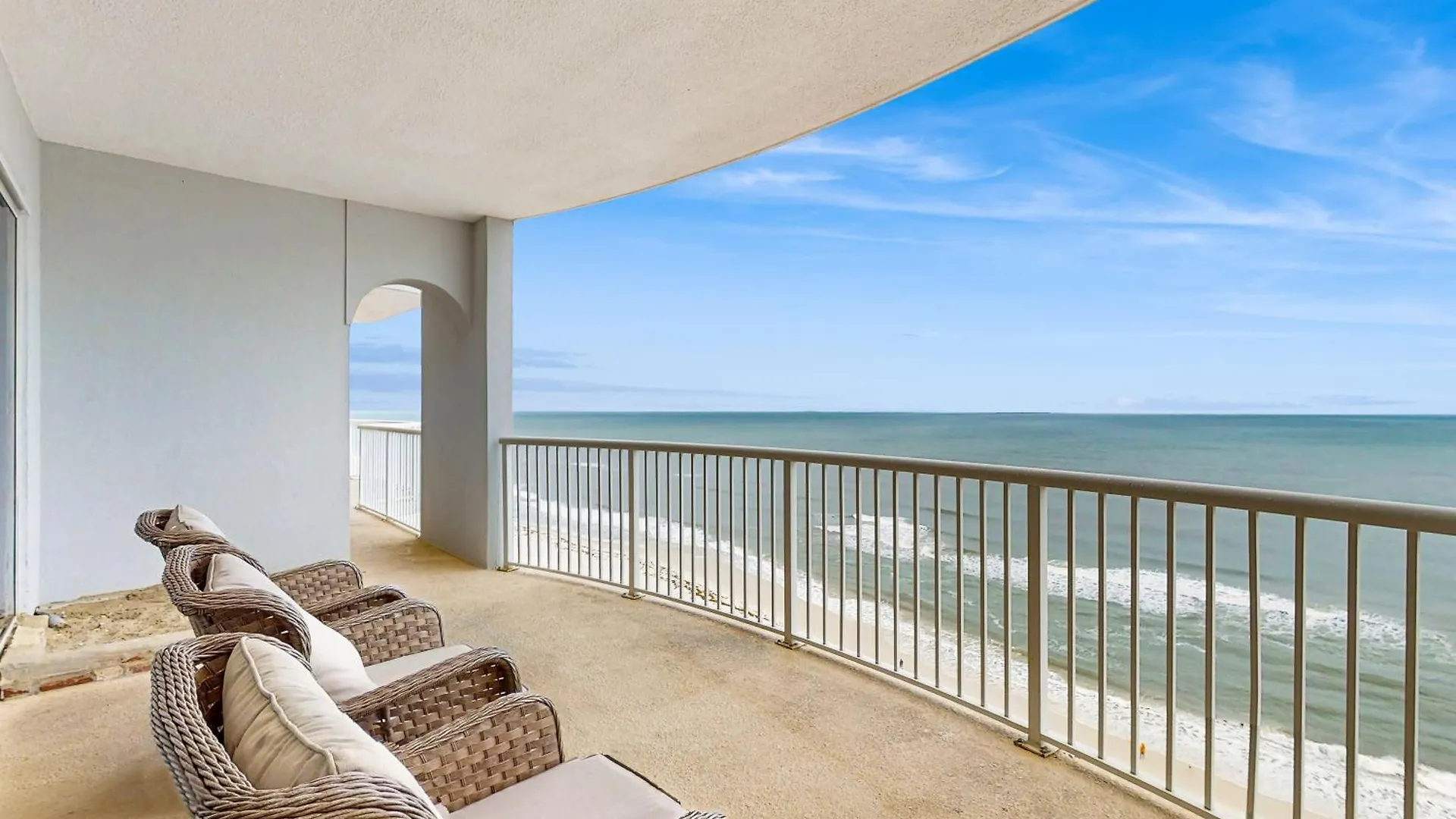 Apartment Island Royale