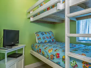 Hotel The Lighthouse By Young's Suncoast 3*