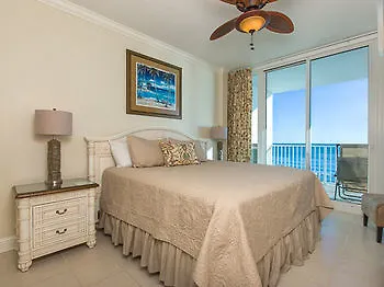The Lighthouse By Young's Suncoast Hotel 3*