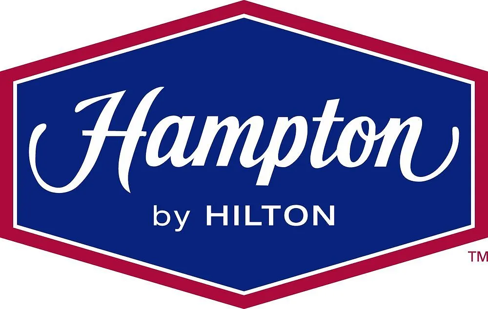 Hampton 3*