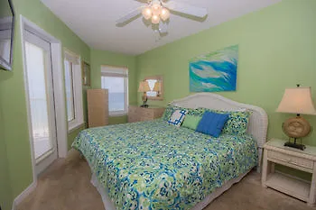 Hotel Boardwalk By Youngs Sun Coast 2*