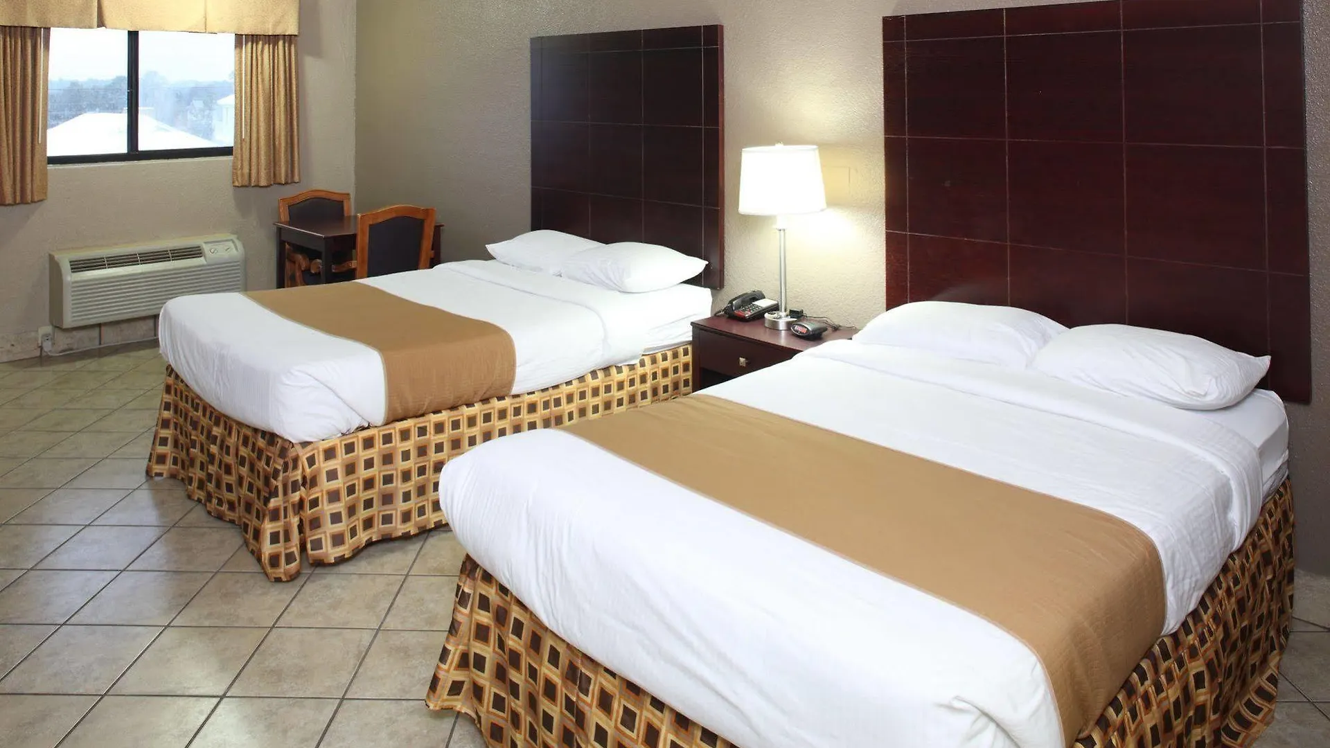 Beachside 3* Gulf Shores