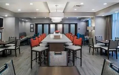 Hampton Otel